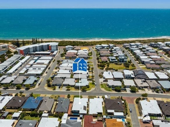 229 Peelwood Parade Halls Head Near Beach Home