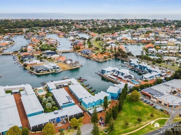 Halls Head Canal Property For Sale_Unit 8_20 Apollo Place Halls Head