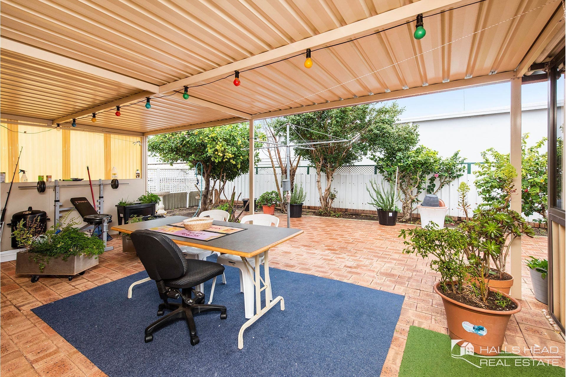 Mandurah Unit For Sale_Unit 7_12 Creery Street Dudley Park Spacious Outdoor Entertaining