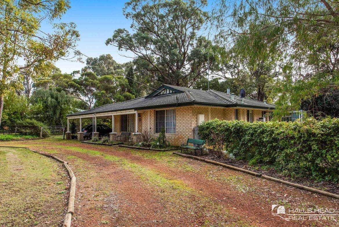 3 Bardoc Way Greenfields WA 6210